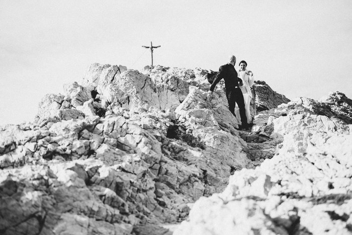 seaside_engagement-54